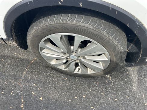 Used 2019 Buick Encore Preferred image 11