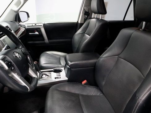 Used 2023 Toyota 4Runner Limited image 24