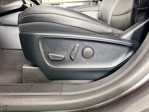 Used 2020 Ford Escape SEL image 24