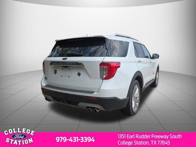 Used 2024 Ford Explorer King Ranch w/ Technology Package RWD image 4