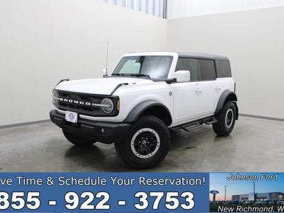 Certified 2023 Ford Bronco Outer Banks w/ Sasquatch Package
