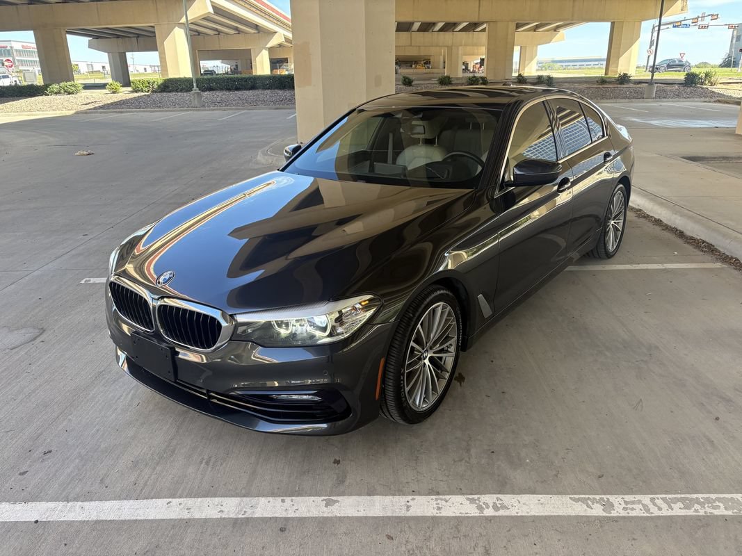 Used 2018 BMW 530i w/ Premium Package RWD image 2