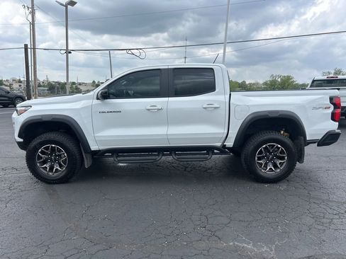 Used 2023 Chevrolet Colorado ZR2 w/ ZR2 Convenience Package III AWD/4WD image 8
