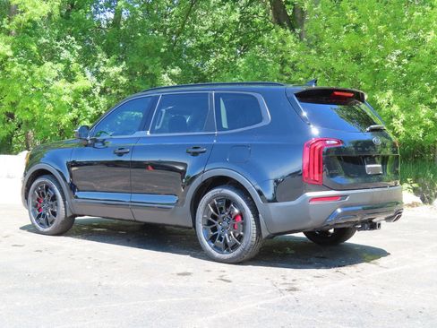 Certified 2021 Kia Telluride EX w/ EX Premium Package AWD/4WD image 7