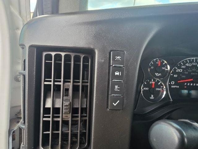 Used 2017 GMC Savana 2500 RWD image 13