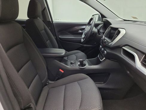 Used 2022 GMC Terrain SLE w/ Driver Convenience Package image 21