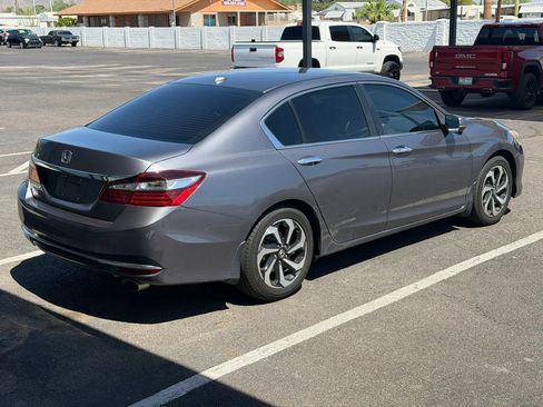 Used 2016 Honda Accord EX image 9