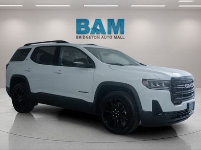 Used 2023 GMC Acadia SLT w/ Elevation Edition