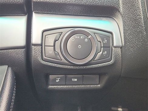 Used 2018 Ford Explorer Sport w/ Equipment Group 401A image 18