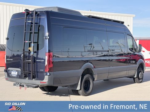 Used 2021 Mercedes-Benz Sprinter 3500 image 4