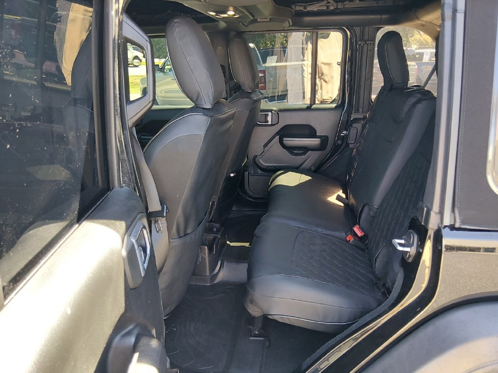 Used 2021 Jeep Wrangler Unlimited Sport AWD/4WD image 14