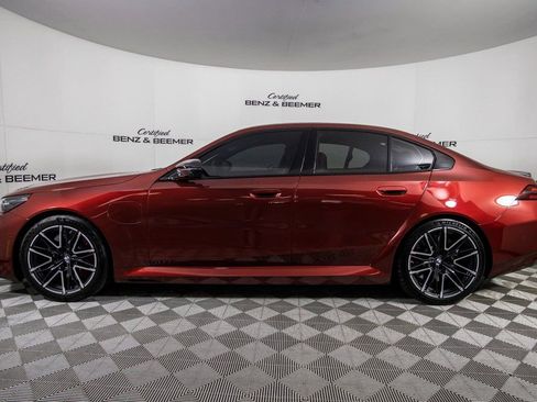Used 2025 BMW M5 w/ Carbon Package image 6
