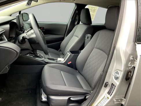 Used 2024 Toyota Corolla LE FWD image 21