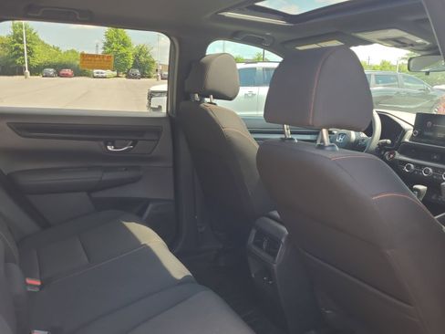 Used 2024 Honda CR-V Sport image 17