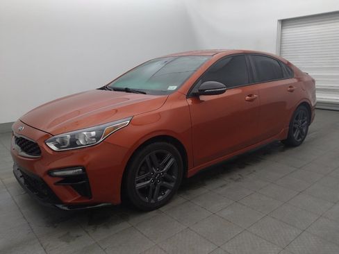 Used 2020 Kia Forte GT-Line FWD image 2