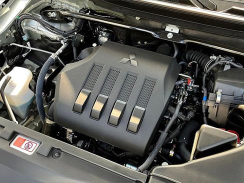 New 2026 Mitsubishi Eclipse Cross LE image 31