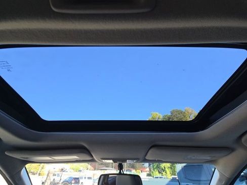 Used 2017 Honda HR-V EX-L image 32