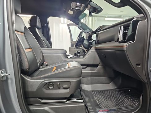 Certified 2023 GMC Sierra 1500 AT4 w/ AT4 Premium Package image 13