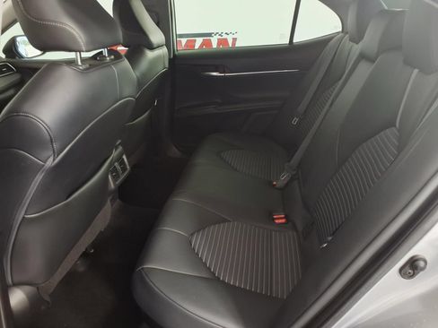 Used 2023 Toyota Camry SE w/ Audio Upgrade Package FWD image 10