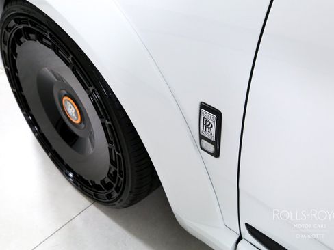 Used 2025 Rolls-Royce Cullinan AWD/4WD image 47
