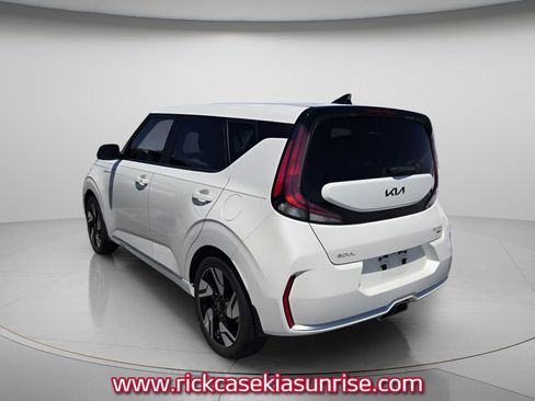 Used 2023 Kia Soul GT-Line image 5