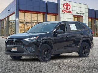 Used 2024 Toyota RAV4 LE AWD/4WD video 2