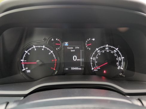 Certified 2024 Toyota 4Runner SR5 AWD/4WD image 21