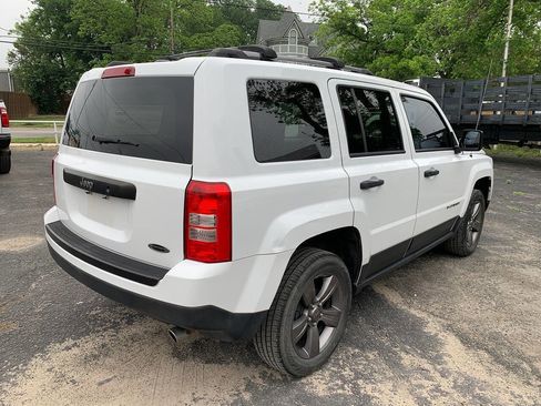 Used 2016 Jeep Patriot Sport FWD image 4