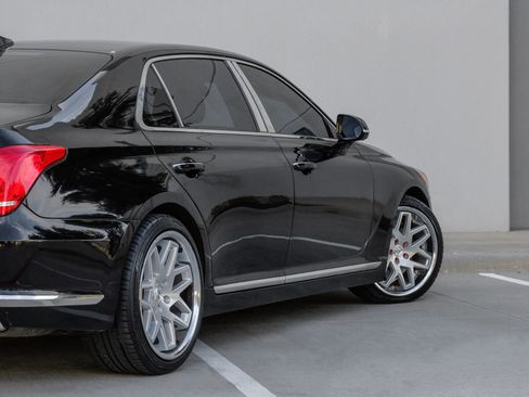 Used 2018 Genesis G90 5.0 Ultimate image 14