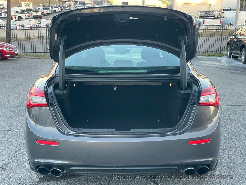 Used 2014 Maserati Ghibli RWD image 27