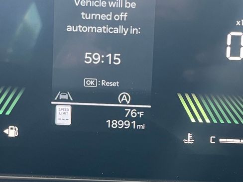 Used 2025 Kia K5 LXS image 40