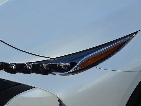 Certified 2022 Toyota Prius Prime XLE image 12