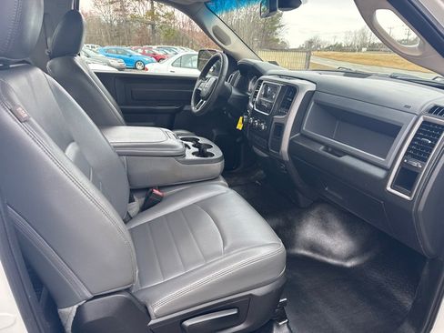Used 2019 RAM 1500 Tradesman image 15