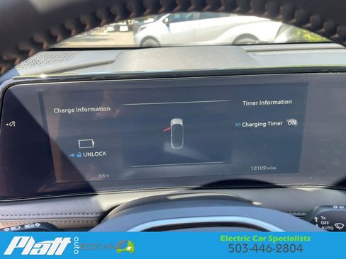 Used 2023 Nissan Ariya AWD image 34