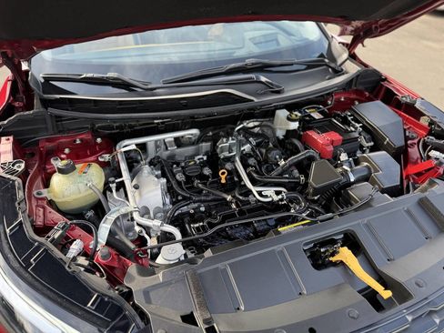 Used 2021 Nissan Rogue Platinum FWD image 25