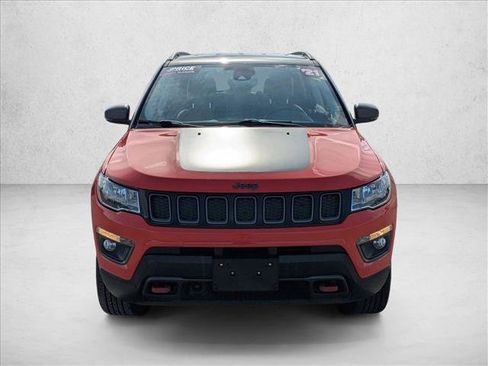 Used 2021 Jeep Compass Trailhawk image 2