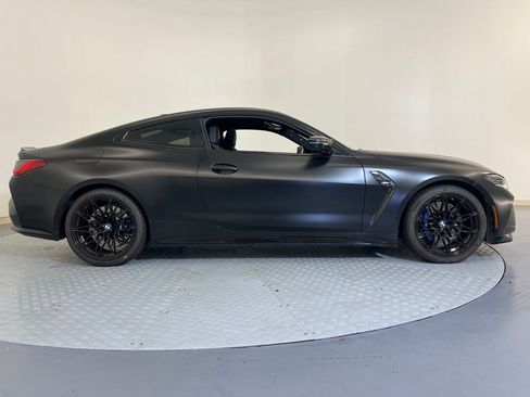 Used 2022 BMW M4 Coupe image 8