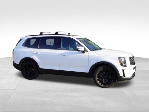 Used 2021 Kia Telluride SX w/ Nightfall Edition Package AWD/4WD image 3