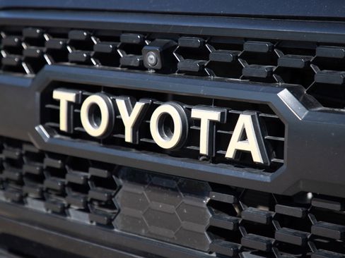 Used 2020 Toyota Tacoma TRD Pro AWD/4WD image 12