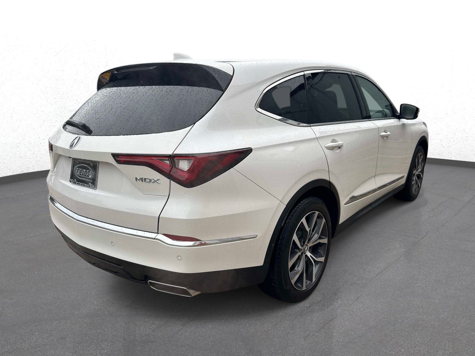 Used 2023 Acura MDX w/ Technology Package FWD image 3