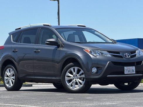 Used 2013 Toyota RAV4 Limited AWD/4WD image 2