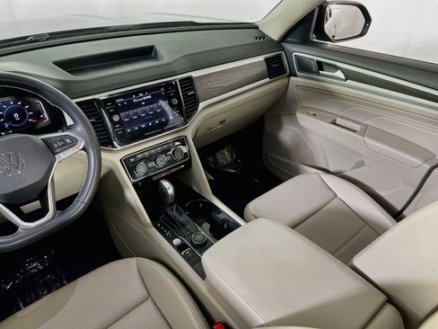 Used 2023 Volkswagen Atlas SE image 22