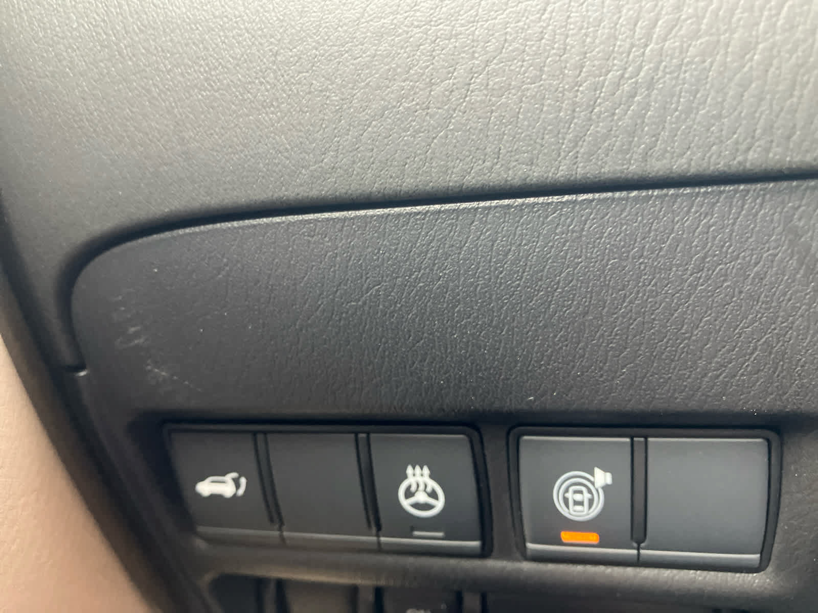 Used 2024 Nissan Armada Platinum w/ Captain's Chairs Package AWD/4WD image 14