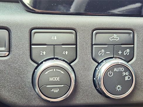 New 2026 GMC Sierra 2500 SLE w/ Remote Start Package image 28