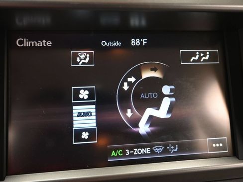 Used 2020 Lexus GX 460 Premium w/ Premium Package AWD/4WD image 30