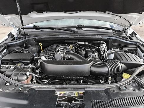 Used 2023 Dodge Durango GT RWD image 32
