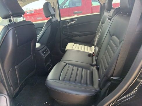 Used 2024 Ford Edge SEL w/ Convenience Package AWD/4WD image 8