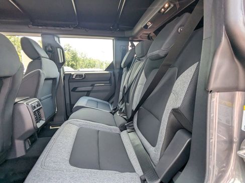 New 2025 Ford Bronco 4-Door image 15