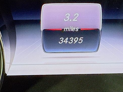 Used 2019 Mercedes-Benz E 300 w/ Convenience Package image 16