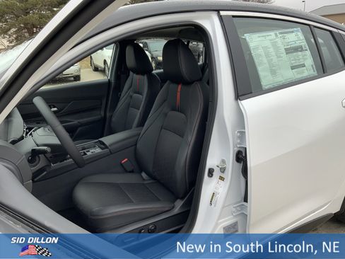 New 2026 Nissan Sentra SR w/ SR Premium Package image 9